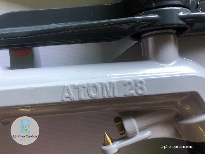 Thân và cánh súng tưới Ducar atom 28